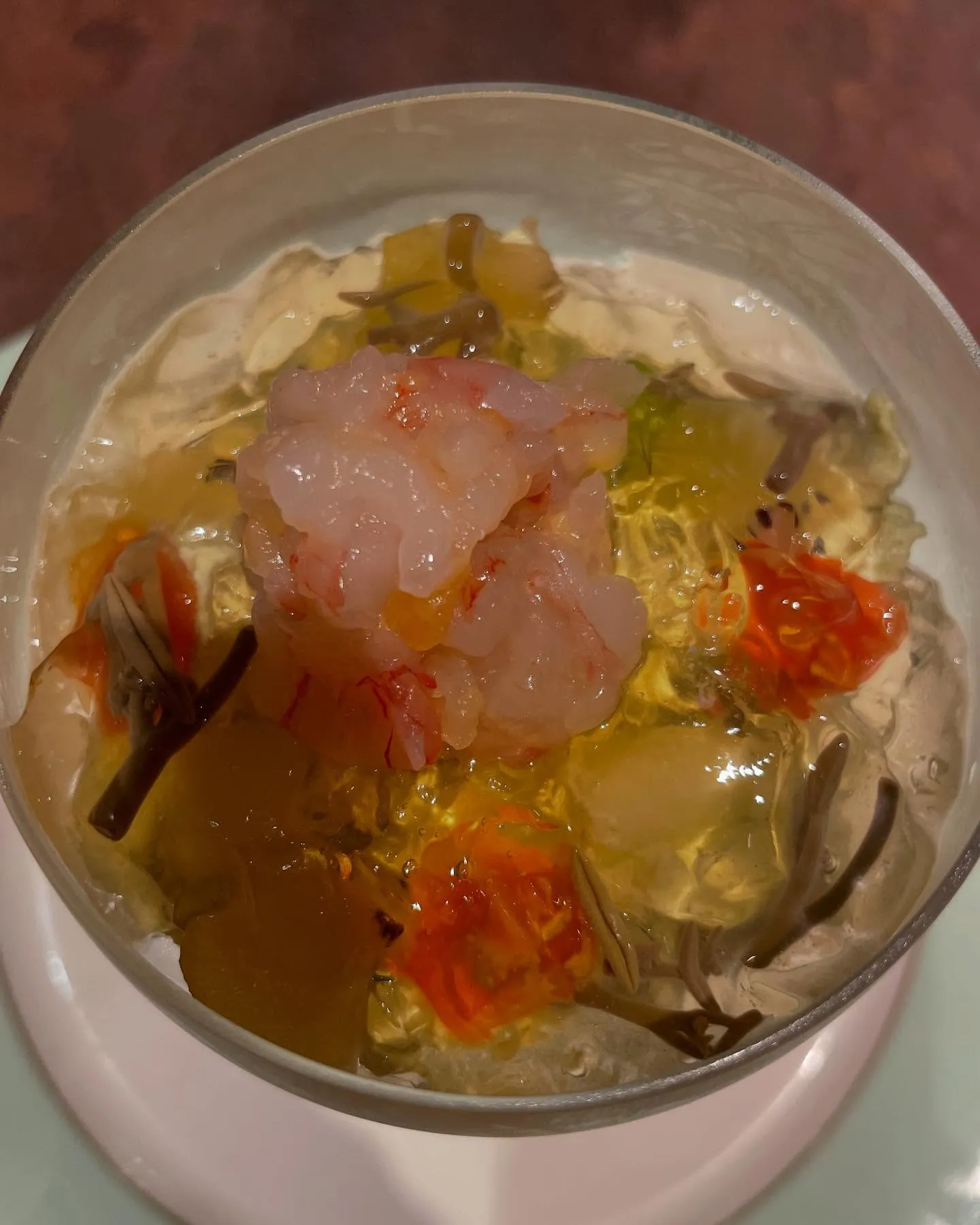 北海道産グリーンアスパラのムース、甘エビとホタテのタルタル、...