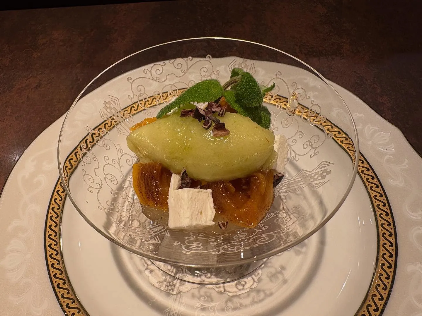 シェフの実家から柿がたくさん届きました！